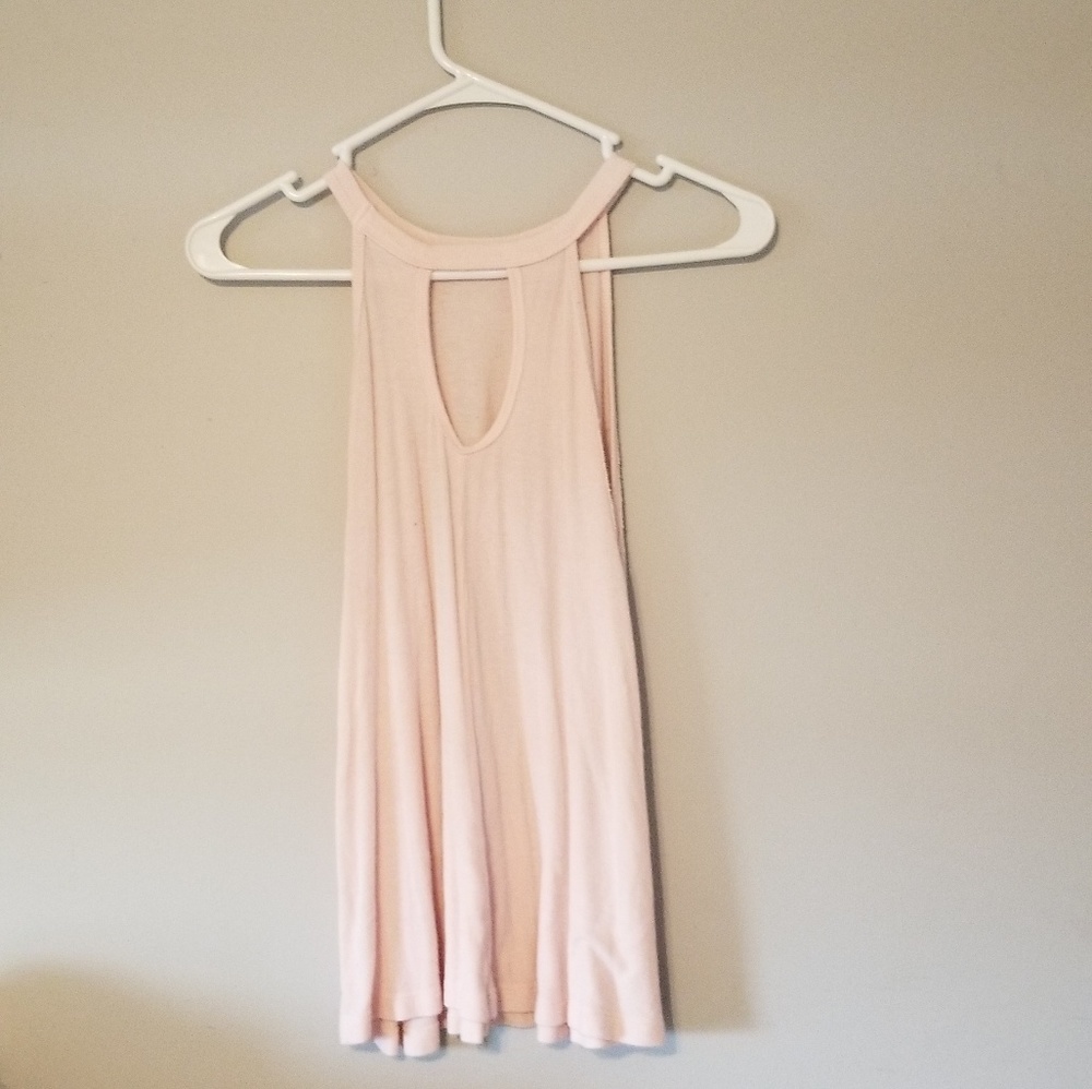 SO Soft Pink Tank-Top with Hole Cut Out
